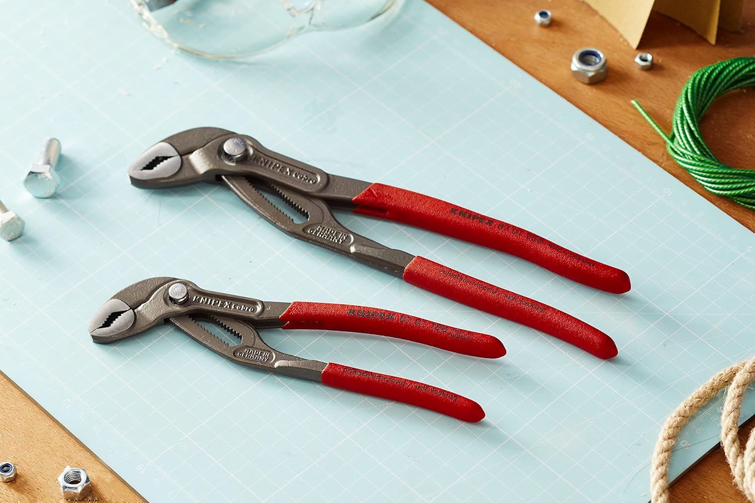 Knipex Tool Assortment 00 31 20 V02
