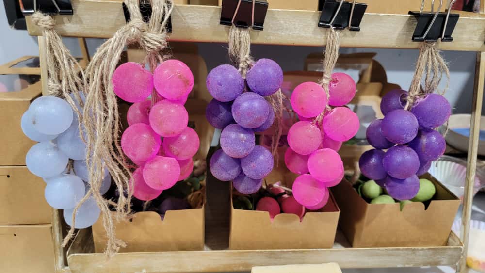 Aloe Vera and Glycerin Grape Soap Buy 3 Get 1 Free & 4PCS