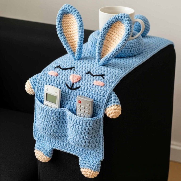 Crochet (Cat Dog Rabbit) Sofa Organizer | Perfect for Holding Remotes & Drinks
